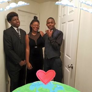 Meet your Posher, Taylor